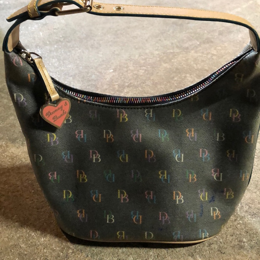 Dooney & Bourke purse